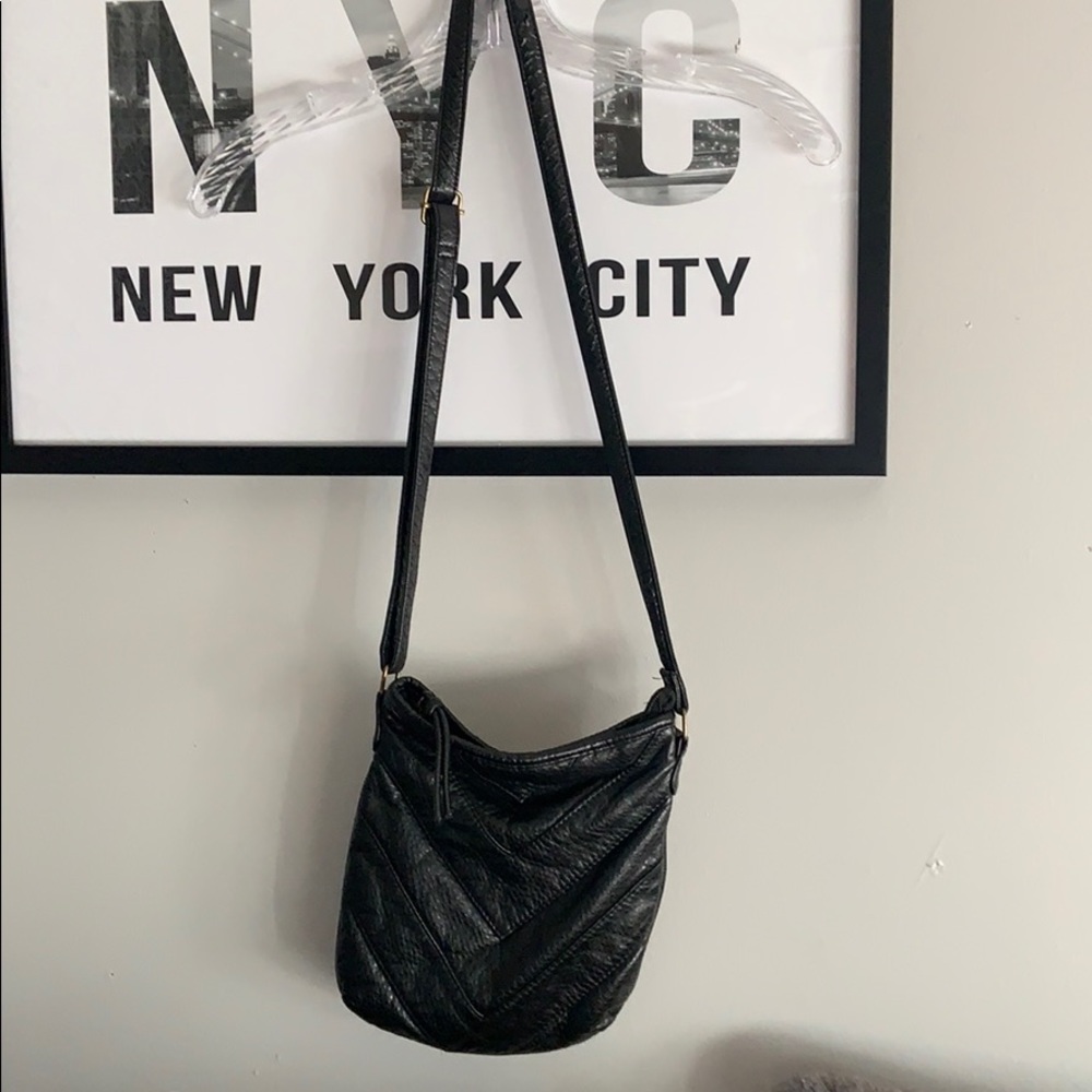 women’s cross body bag